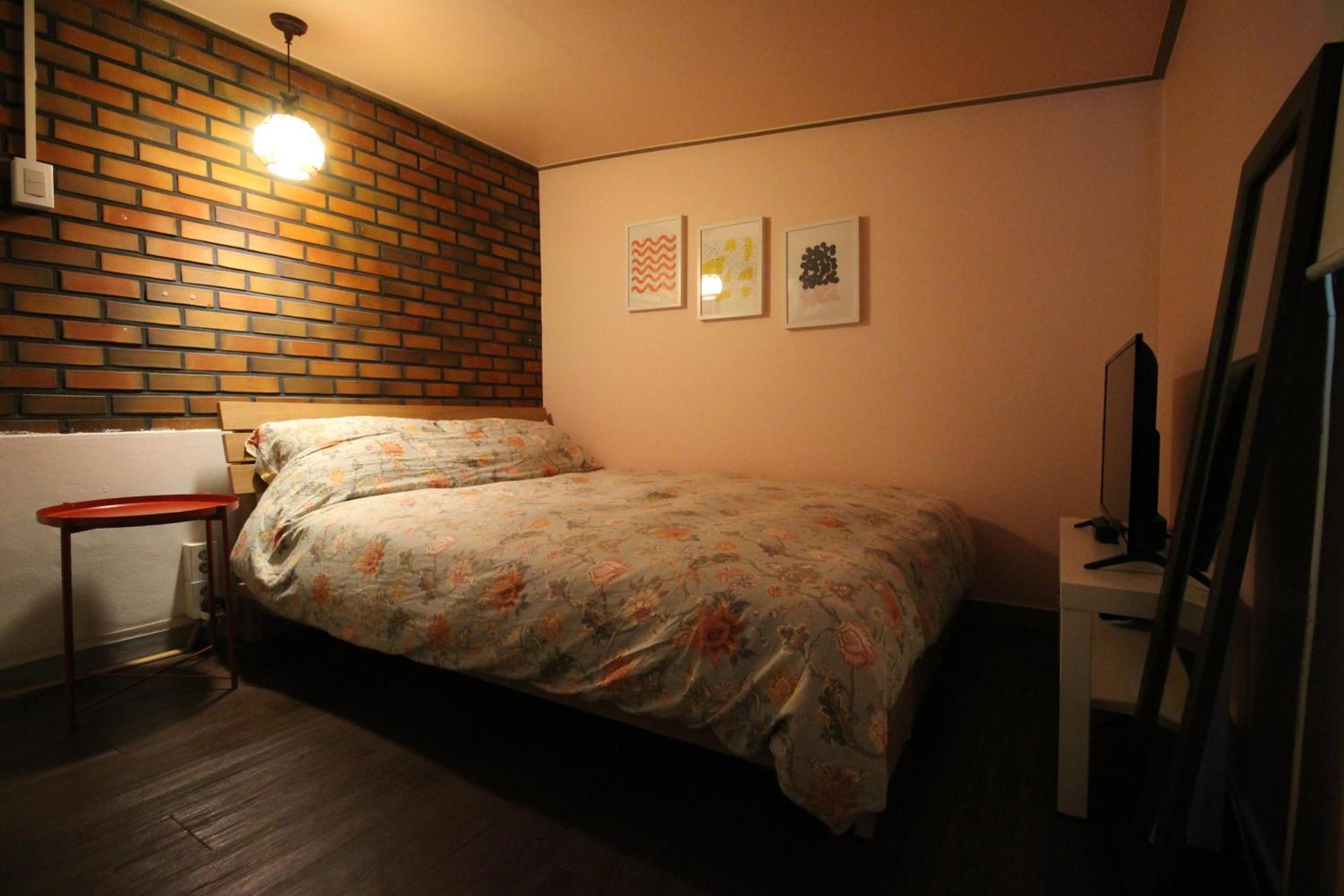 Bunk Guesthouse Hongdae Сеул Номер фото